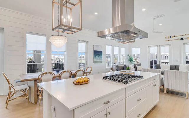 Baywatch Tower 317 SOU