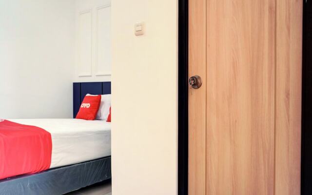 Capital O 92804 La Tansa Syariah Hotel