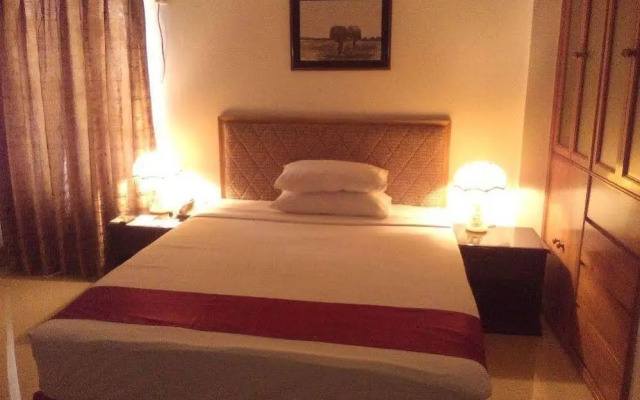 Hotel Lake Breeze