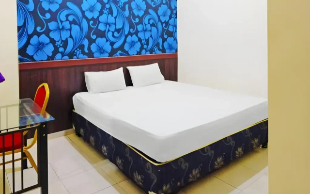 Hotel O Alun-Alun Purwokerto Near Gor Satria Purwokerto Formerly Guest House Blessing
