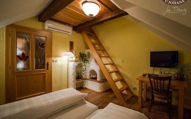 Penzion a Restaurace U Johana