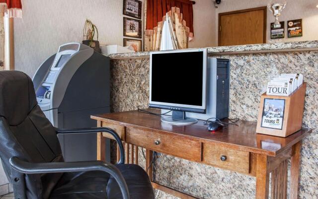 Econo Lodge Seatac Airport