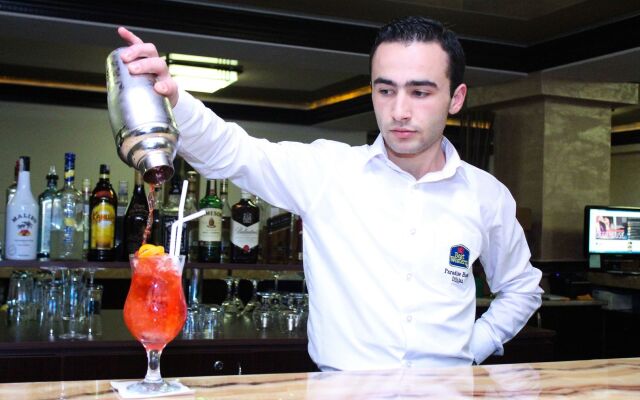 Отель Best Western Plus Paradise Hotel Дилижан