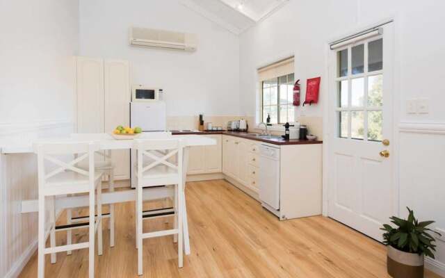 Peppertree Hill Luxury Farm Accommodation