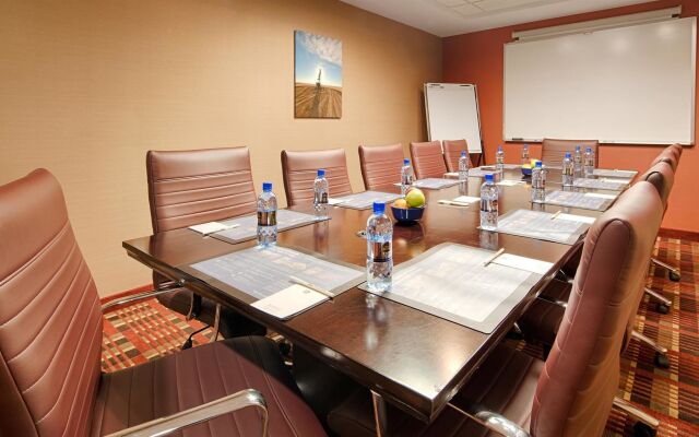 Best Western Plus Red Deer Inn & Suites