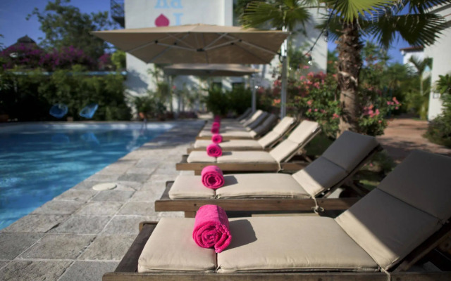 San Trópico Boutique Hotel & Peaceful Escape