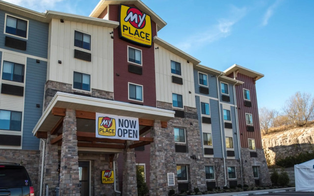 My Place Hotel - Shakopee MN