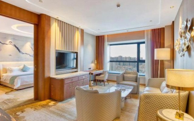 Foshan Park Lane Hotel (Qiandeng Lake)