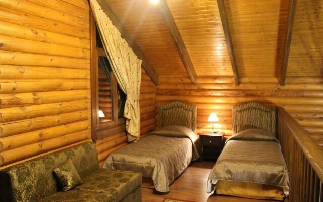 Natura Chalets