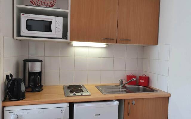 Joli T2 piscine hammam & parking gratuit