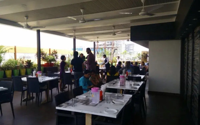 Hotel Grace Residency