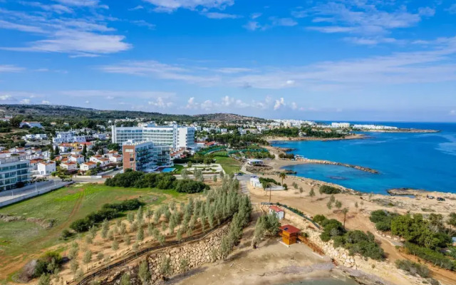 Protaras Thalassa Beachfront Suite
