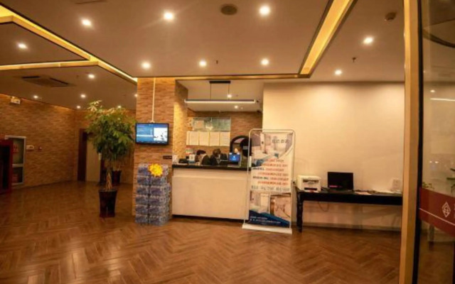 Yixuan Hotel
