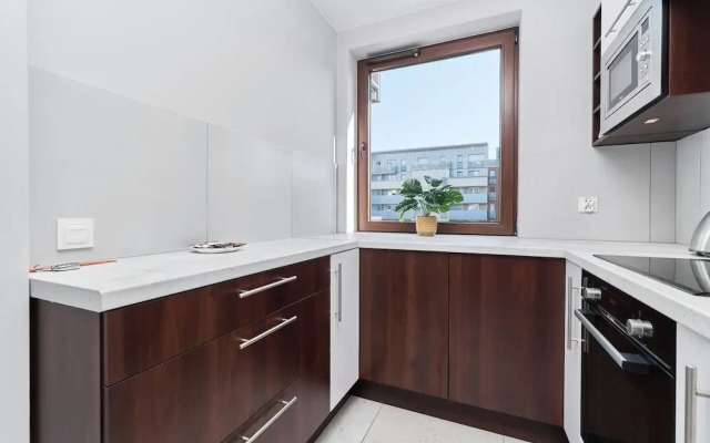 Nowa Teczowa Apartments by Renters