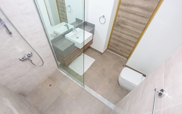 Guest and Co - Enchanting Vistas From This Fancy Apartment in JVC