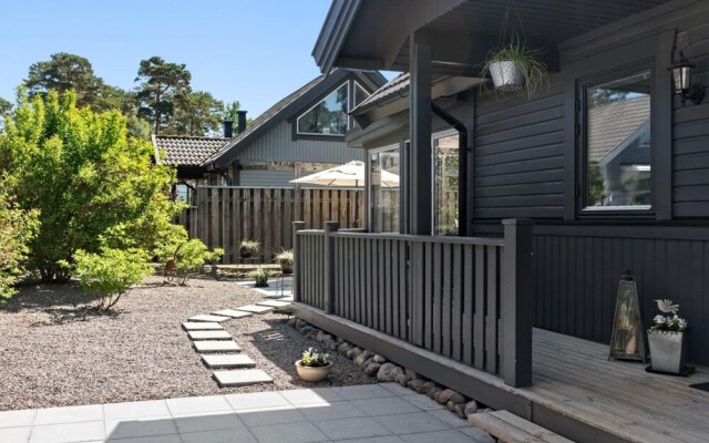 Charming 2-floor House by the sea in Ahus, Sweden
