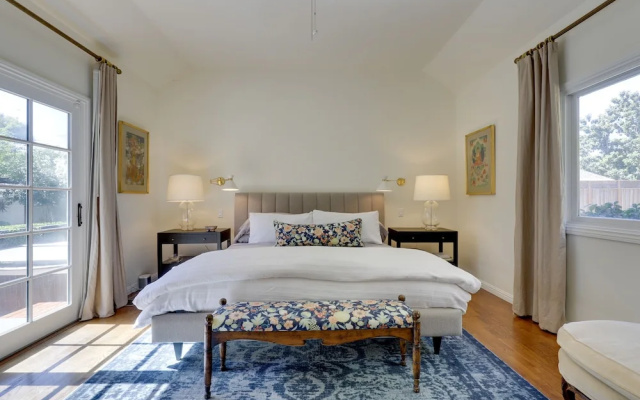 Heavenly Sonoma Country Home with Garden, Pool and Spa!