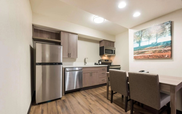 Best Western Fishkill Inn & Suites