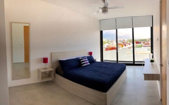 Menesse City Condo 1409