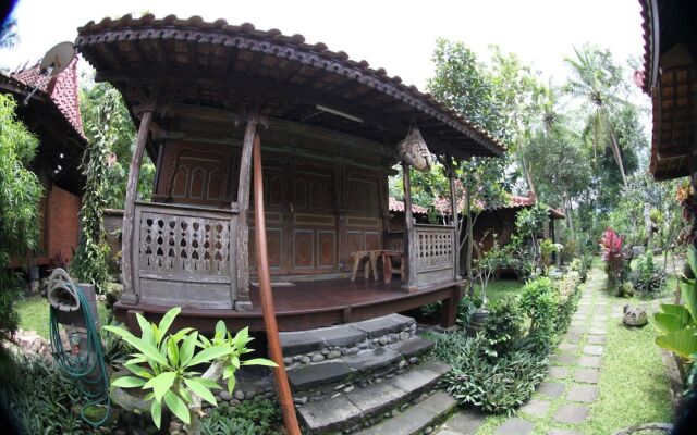 Omah Garengpoeng Guest House