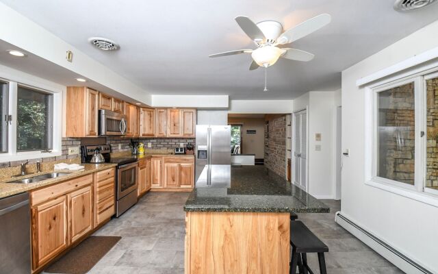 Dreamscapes 5 Bedroom House