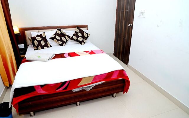 Hotel 4 U Rishikesh - Hostel