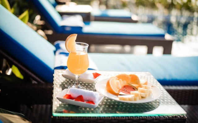 Canary Gold Hotel Quy Nhơn, Beachfront