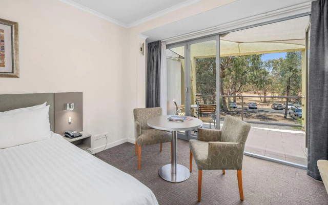 Stay at Alice Springs Hotel