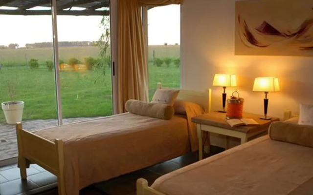 Howard Johnson Finca Maria Cristina