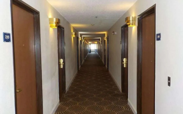 Budget Inn Express