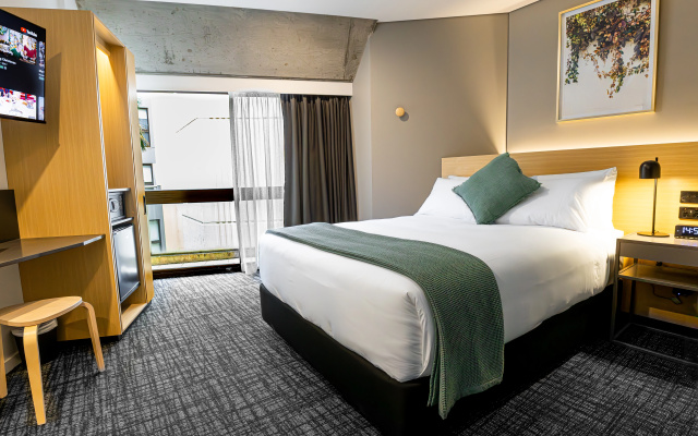 Song Hotel Sydney – Guest Rooms – Sydney