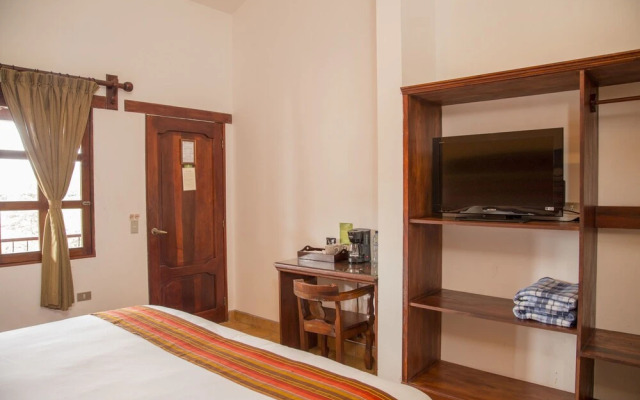 Casa Kirvá Hotel