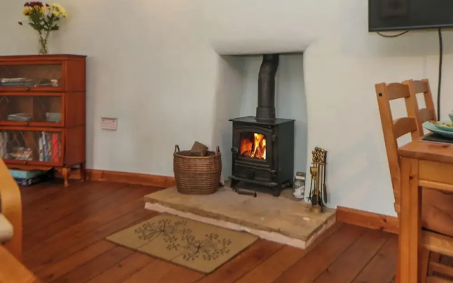 Lyndale Cottage