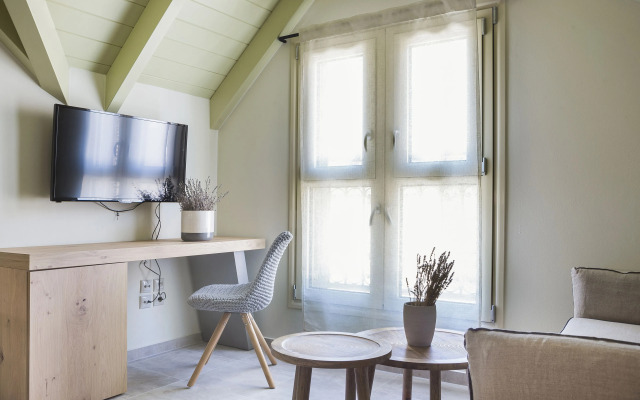 Argostoli Marina Suites