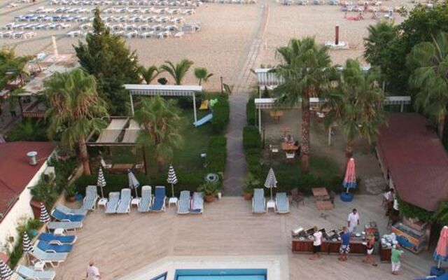 Elysee Beach Hotel