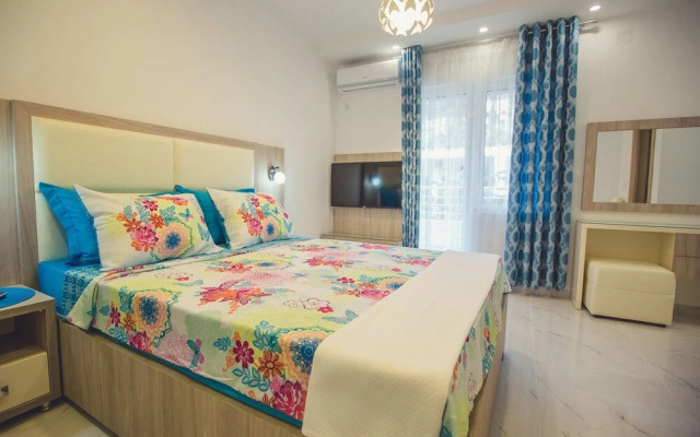 Nino Superior, Standard Triple Studio With Terrace No.4