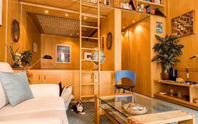 JOIVY Brera's Boat