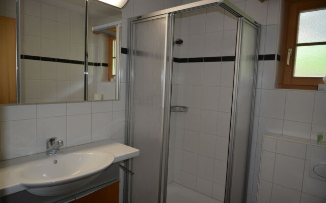 Apartment Alpin EG - Griwarent AG