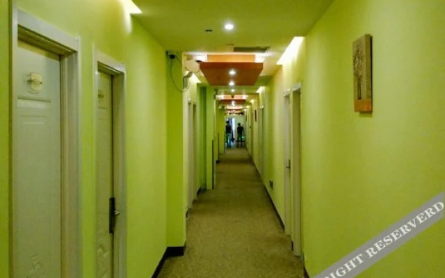 Yabo Hostel