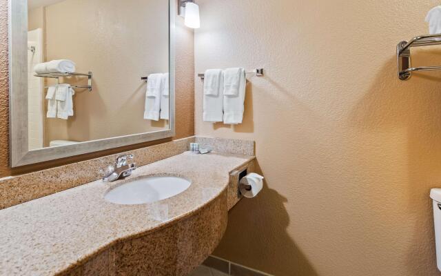 Best Western Granbury Inn & Suites