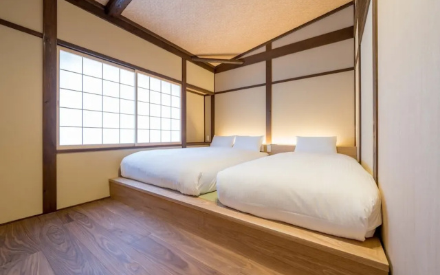 RESI STAY Villa Silktree