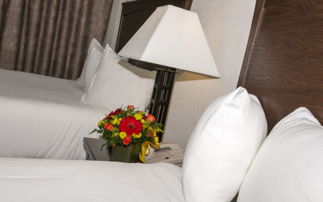 Quality Inn & Suites Yellowknife