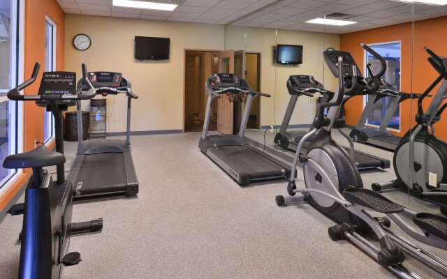 Comfort Inn & Suites Fayetteville - University Area