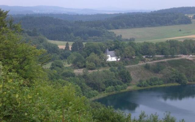 Bauernhof & Ferienwohnung An der Lay