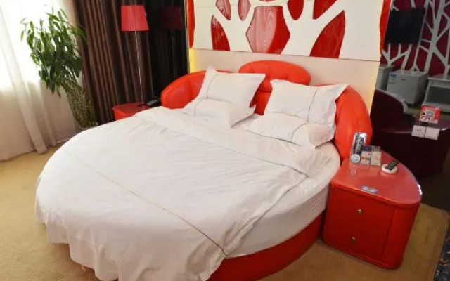 Qingchun Zhu Fashion Hotel