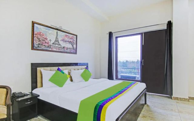 OYO Rooms Noida Sector 72
