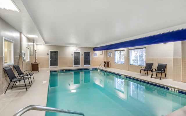 Best Western Airport Inn & Suites