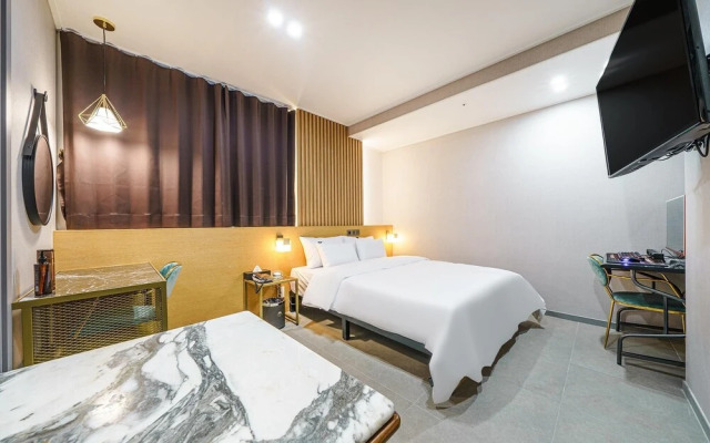 Ansan Grey Design