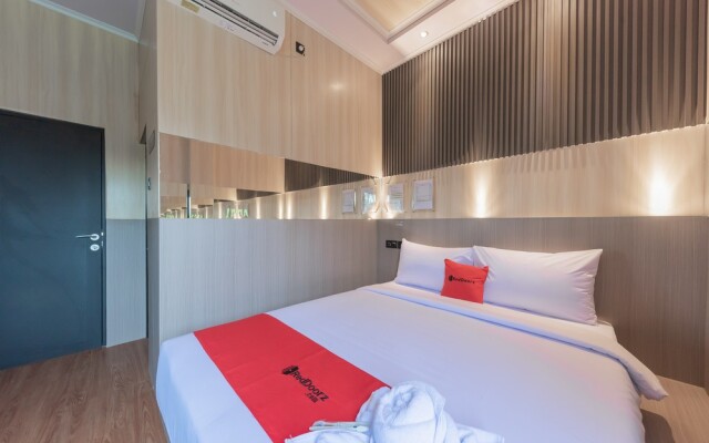 RedDoorz near Exit Toll Sirkuit Sentul