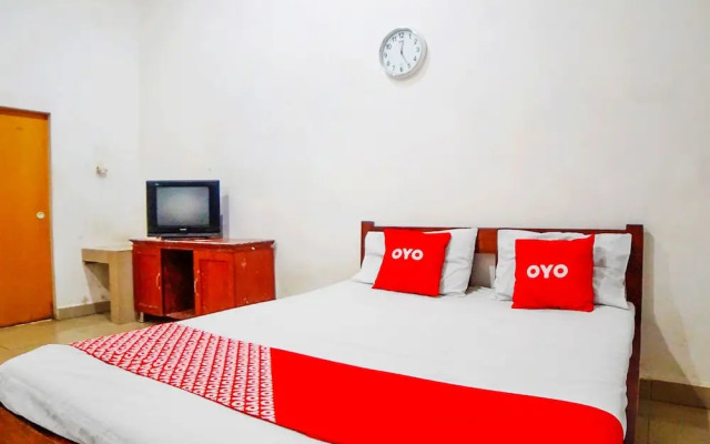 Sanina Residence by Oyo